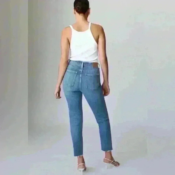 Aritzia Denim  Forum‎ The Yoko High Rise Slim Blue size 28 - Picture 3 of 12